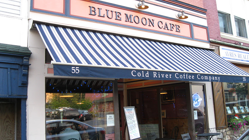 Blue Moon Cafe