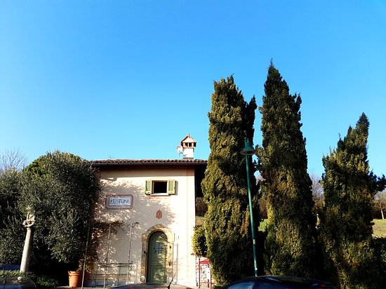 Borgo di Mustonate