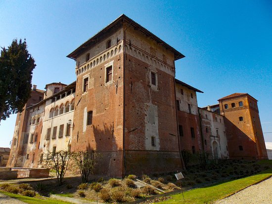 Castello di Lagnasco