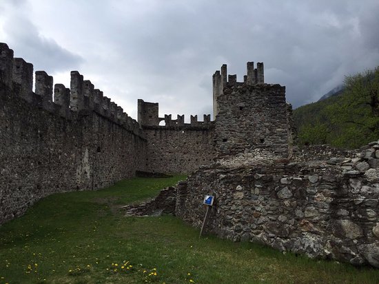 Castello di Santa Maria