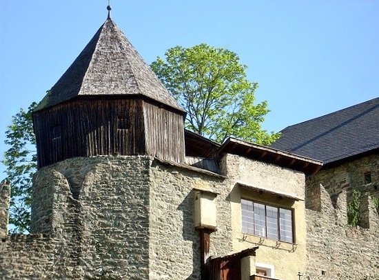 Castel Sommo o Schloss Summerberg