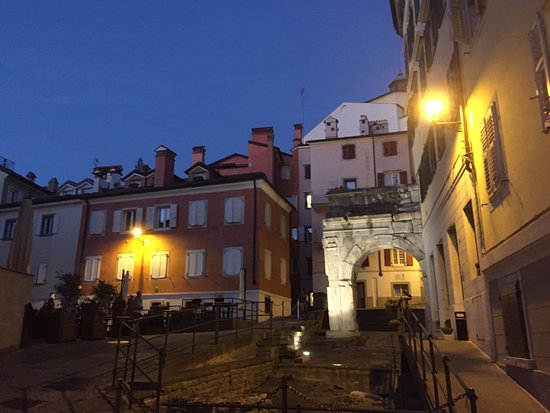 Citta Vecchia (Old City)