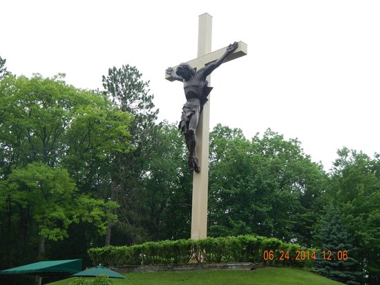 Holy Cross National Shrine