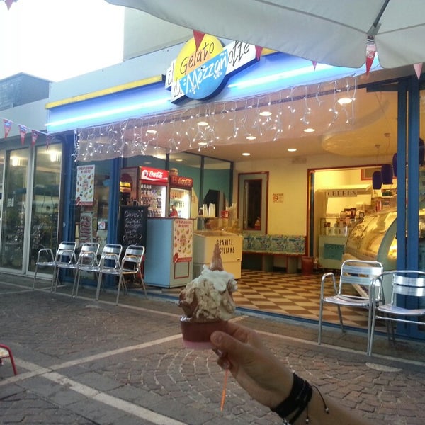 Gelateria Blu