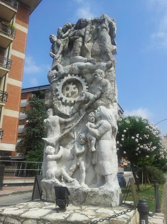 Monumento ai Caduti sul Lavoro