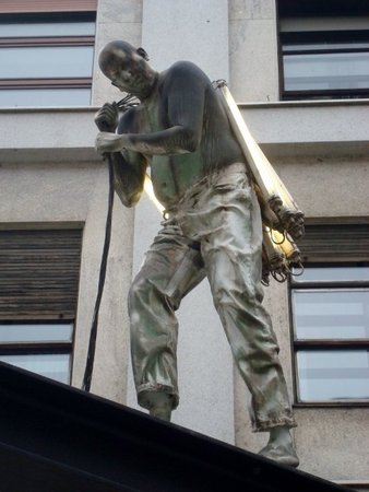 Monumento Alle Vittime del Vajont