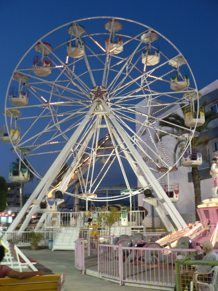 Oasis Luna park