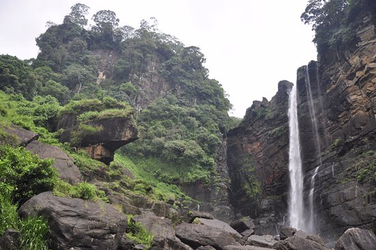 Laxapana Falls