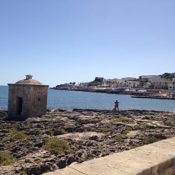 Lungomare Cristoforo Colombo