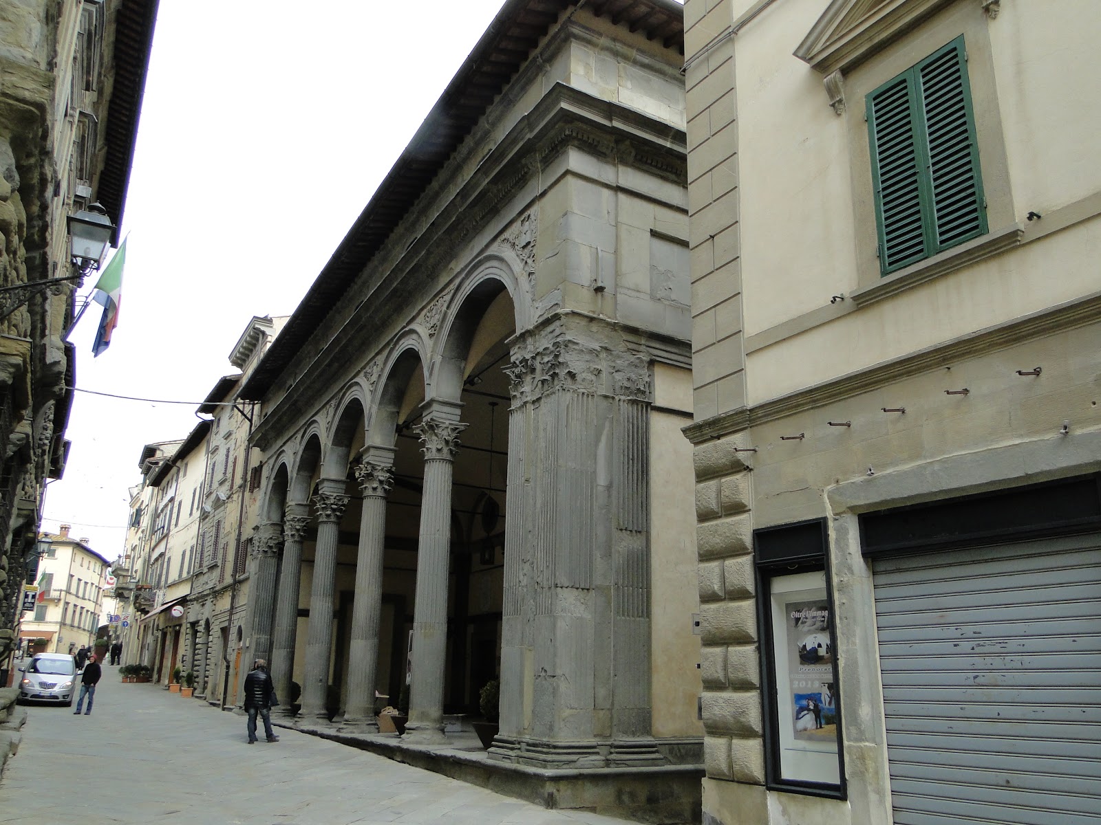 Loggia dei Mercanti