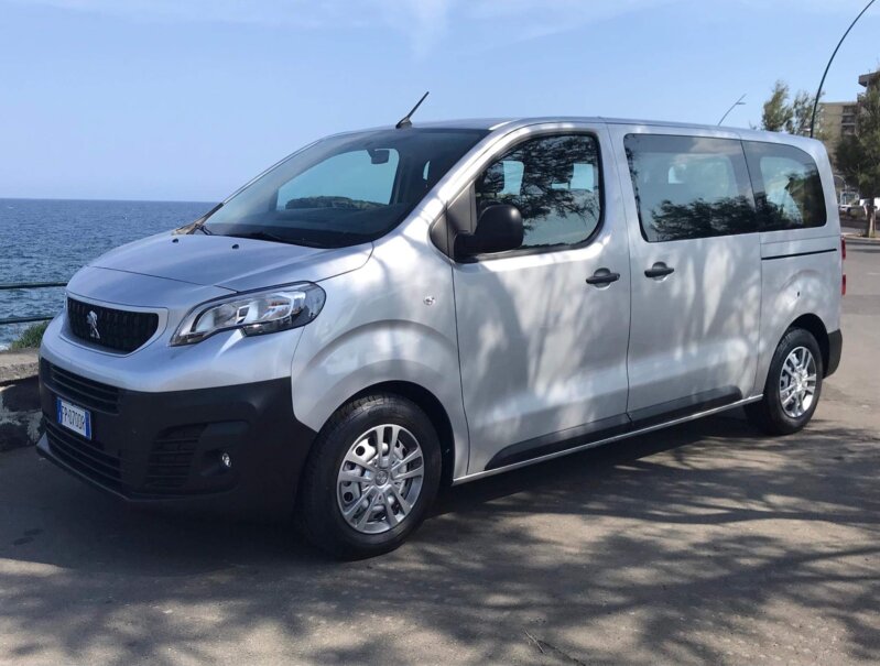 Luciano & Dami Rent Car