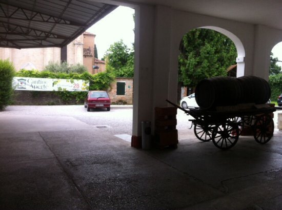 Principi di Porcia- Cantina del Castello di Porcia