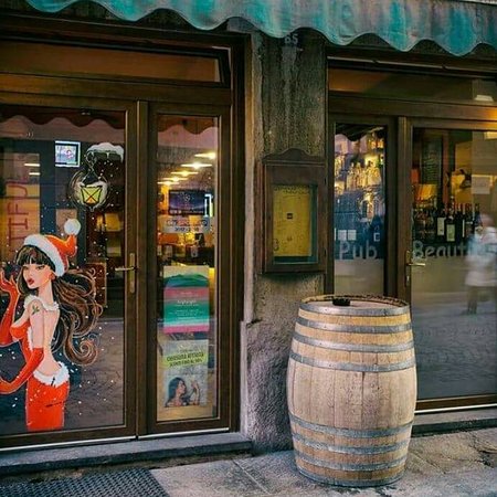 PUB BEAUTIFUL