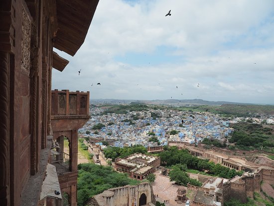Rama Tour and Travels
