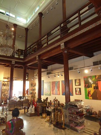 Sachee art gallery