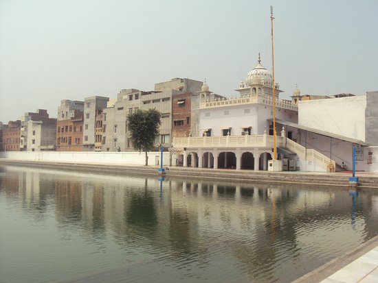 Santokhsar Sahib