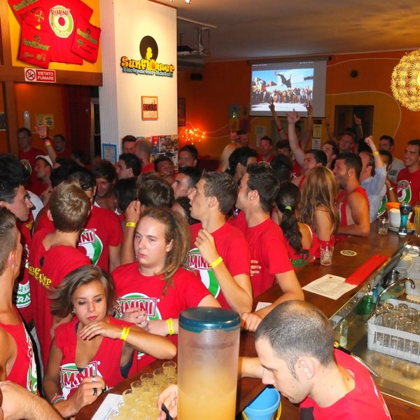 Rimini Pub & Disco Crawl