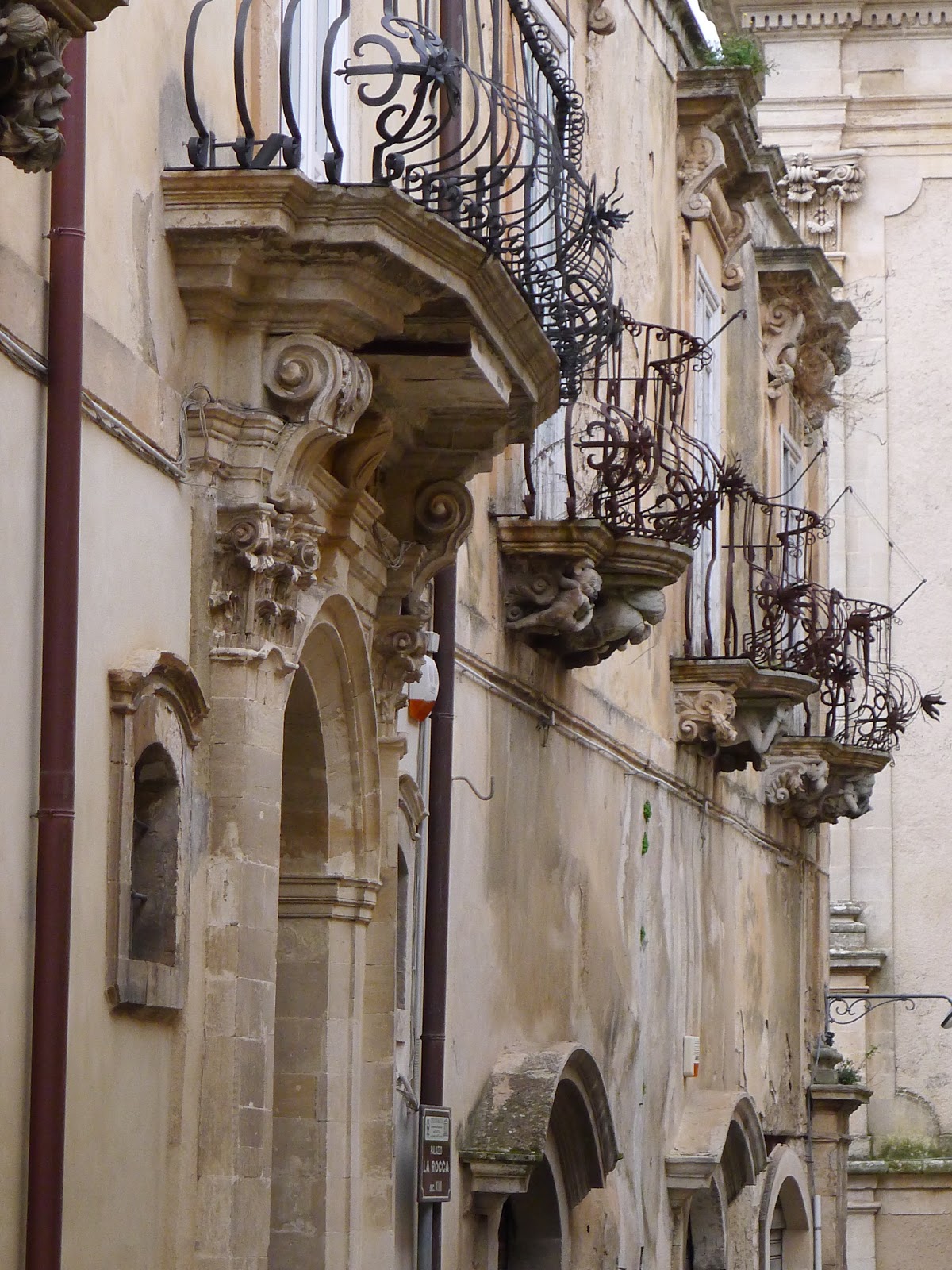 Palazzo La Rocca