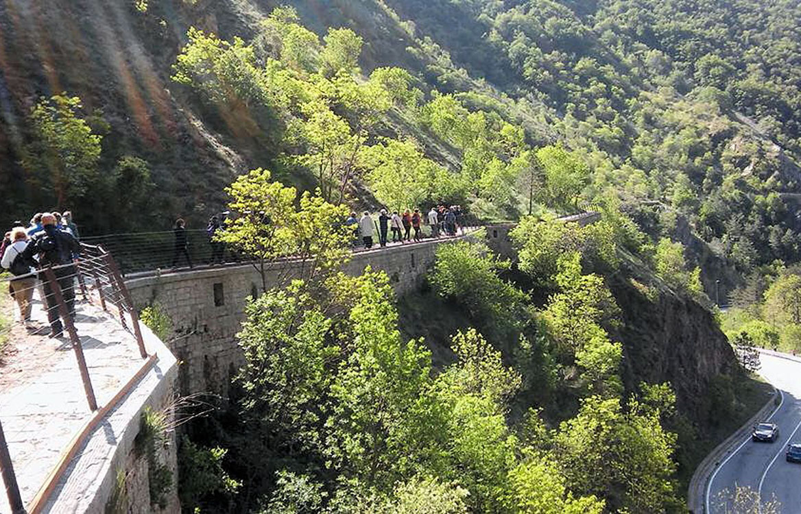 Passeggiata Acquedotto Medievale "Gola del Bottaccione" Gubbio