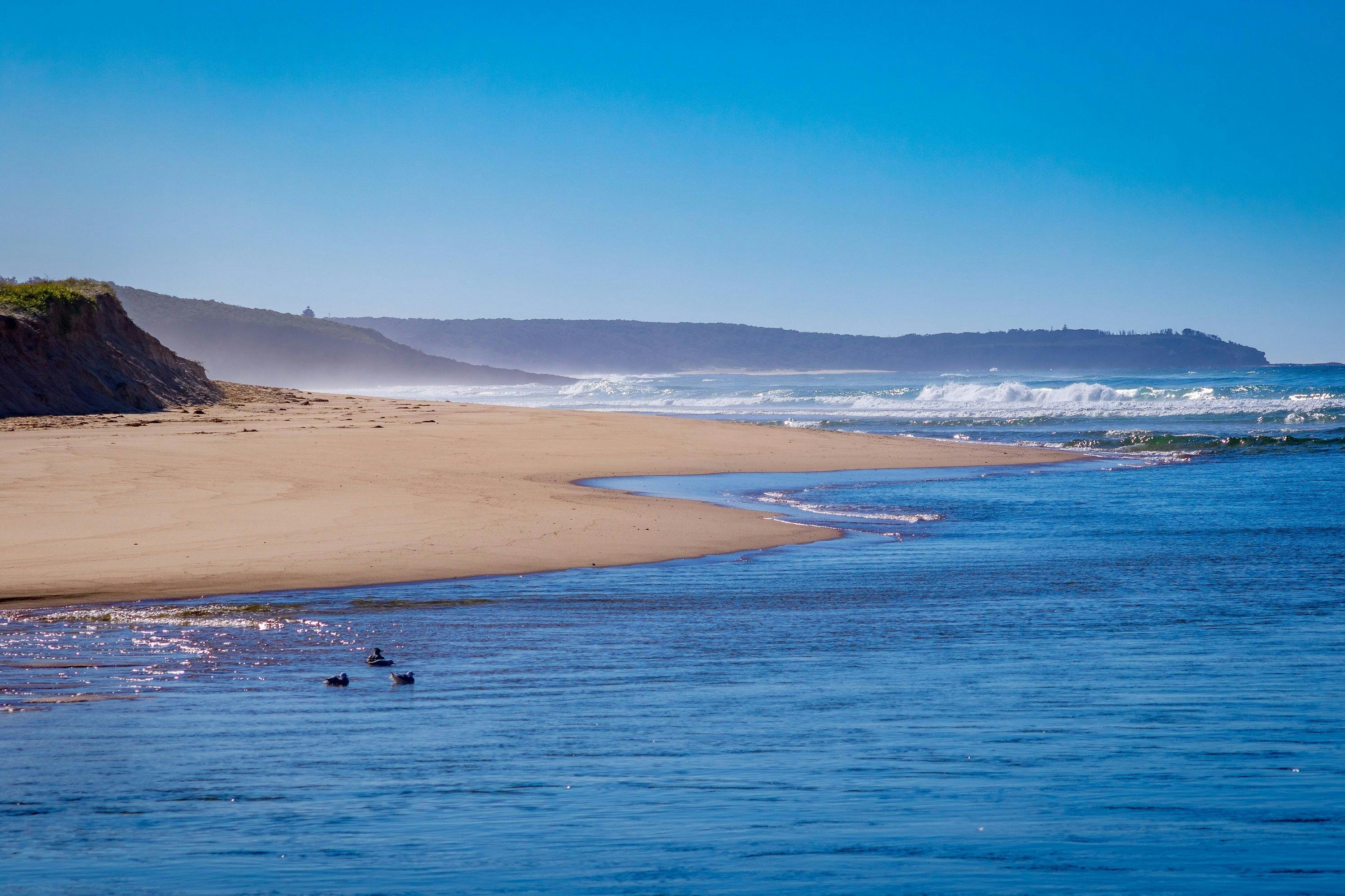 Lakes Entrance Beach