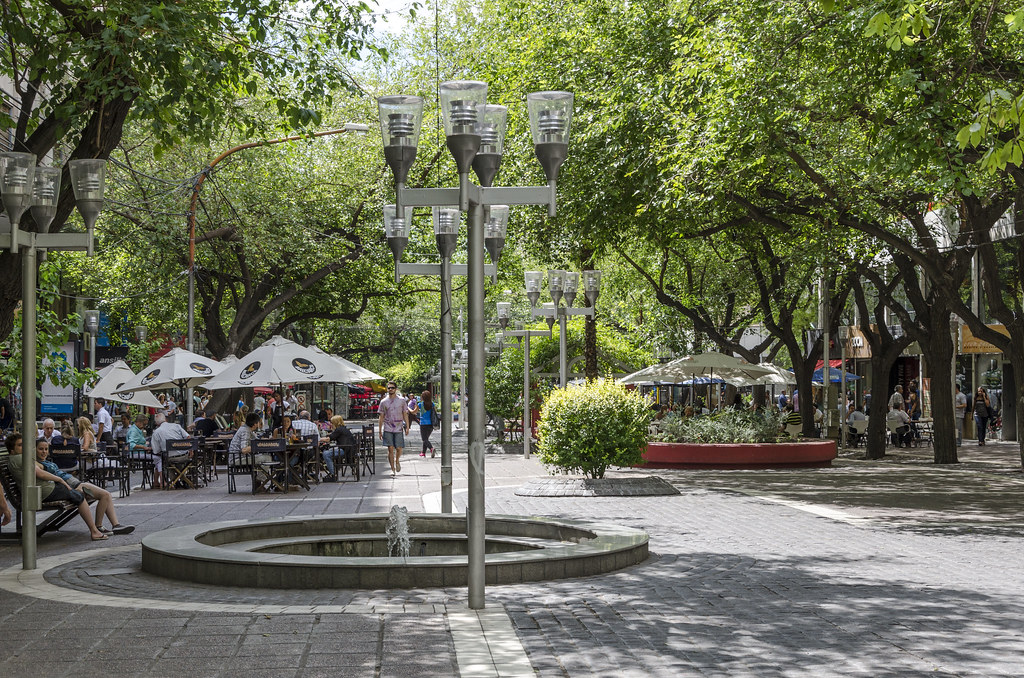 Paseo Peatonal Sarmiento