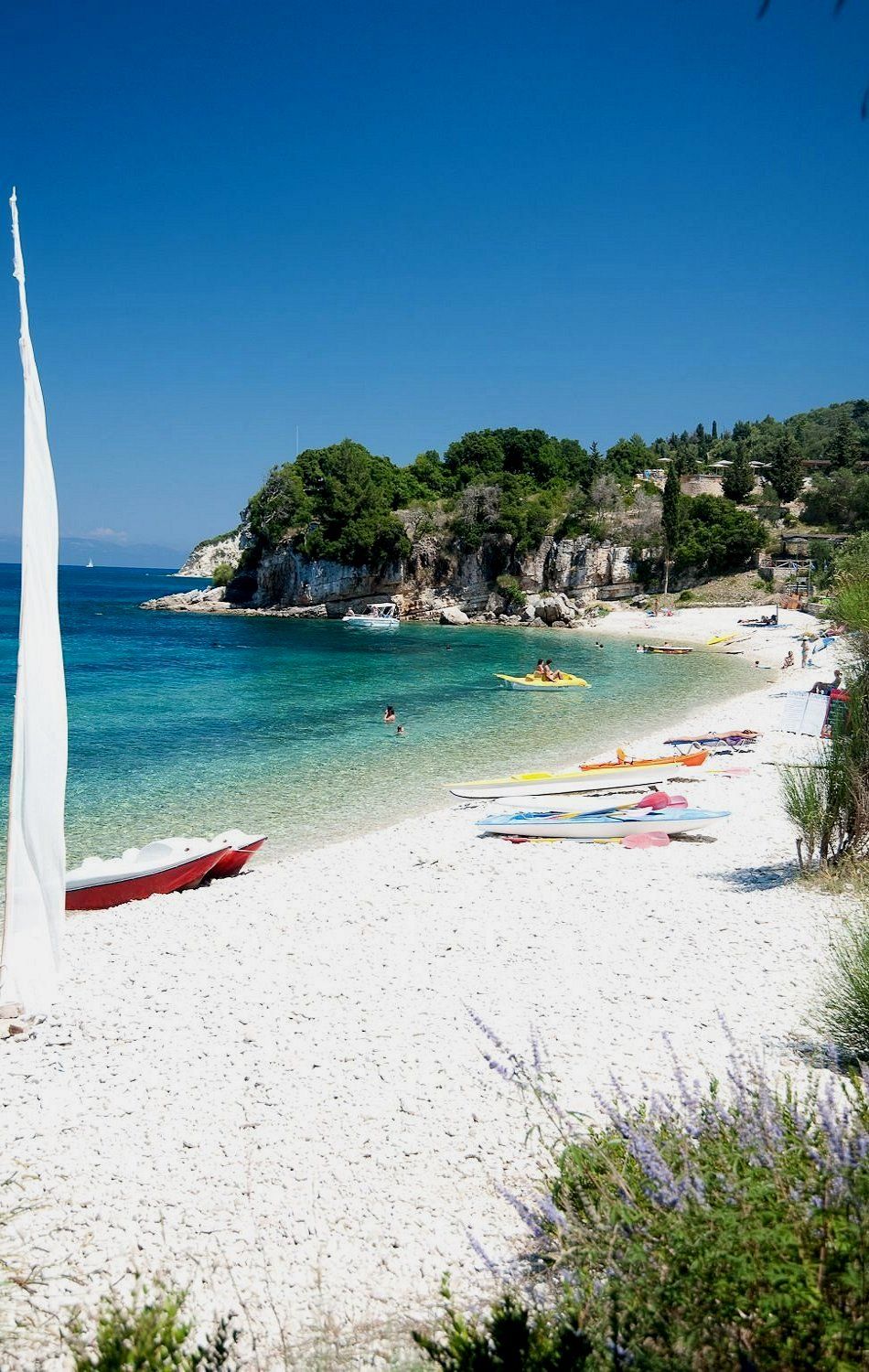 Monodendri Beach
