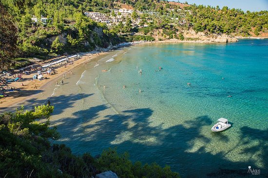 Chrisi Milia Beach