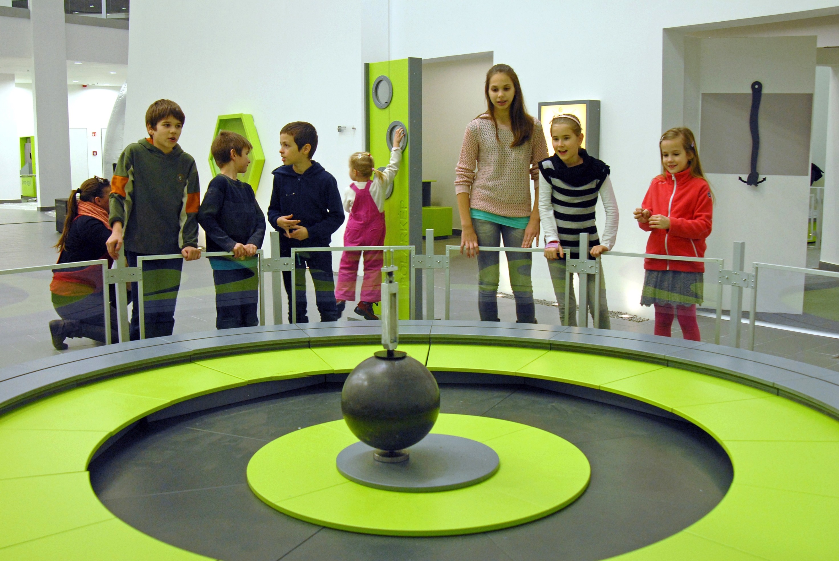 Agora Science Center