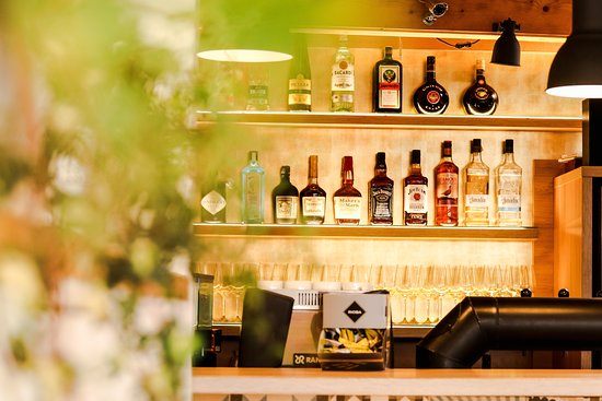 Garden Wine Bar & Pub