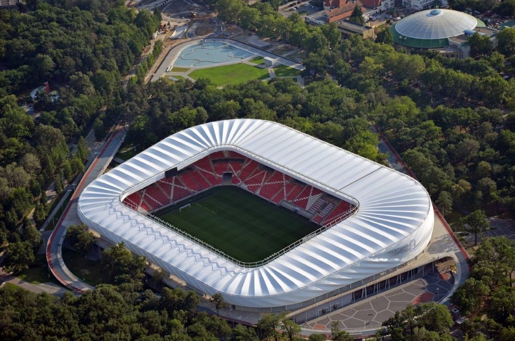 Nagyerdei Stadium