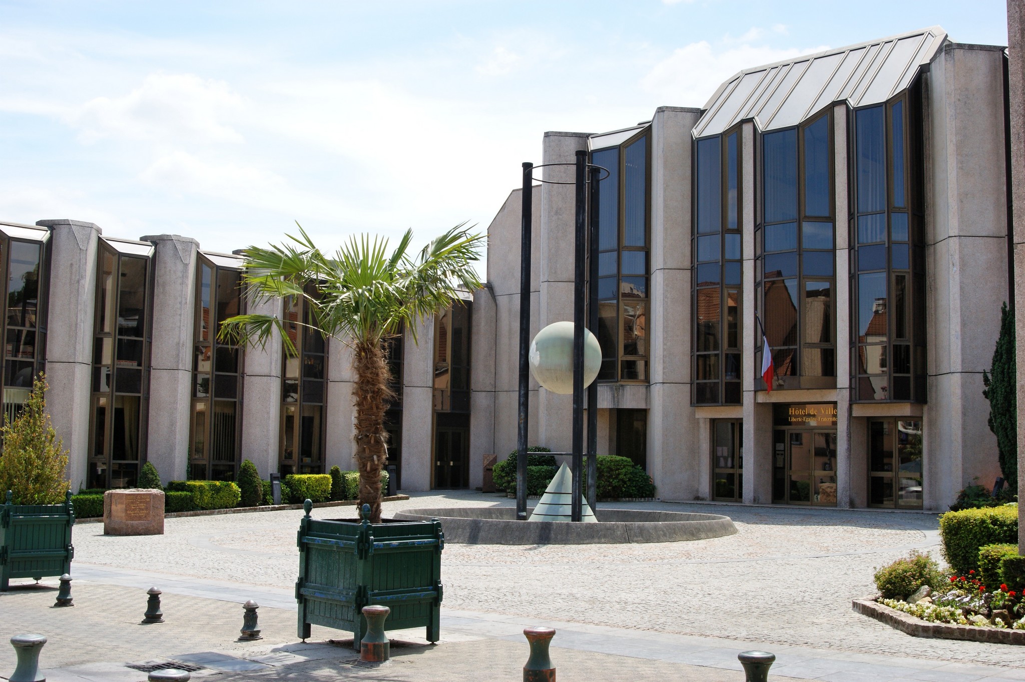 Theatre Municipal de Thiais Val de Marne