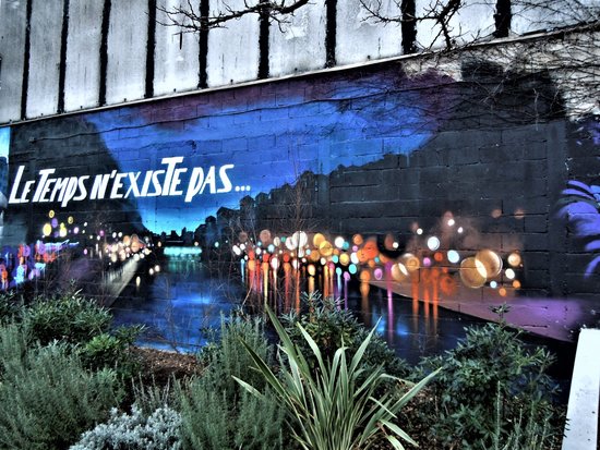 Fresque Le Temps N'Existe Pas