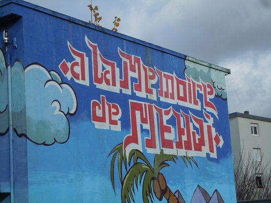 Fresque A la memoire de Medhi