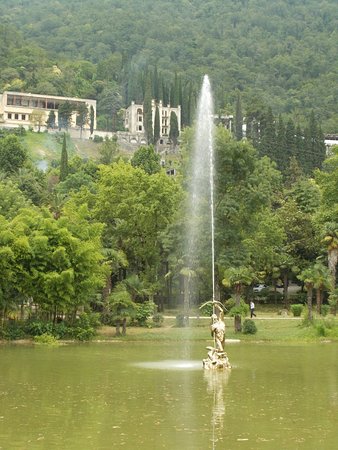 Fountain Strelets