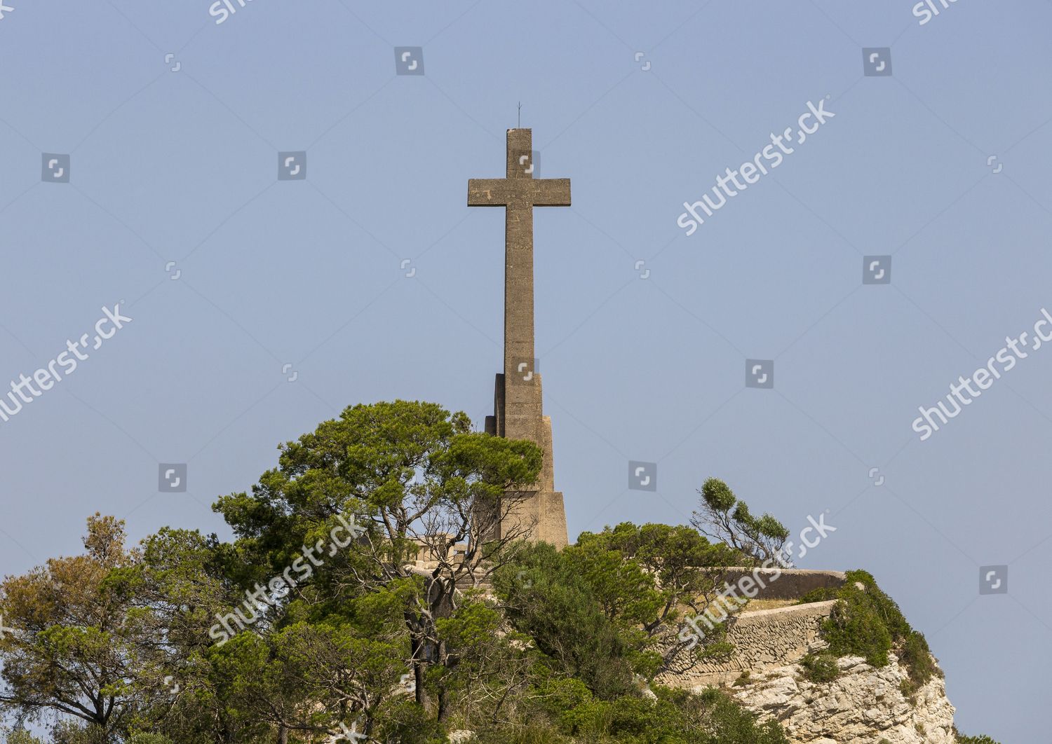 Stone Cross Creu del Picot