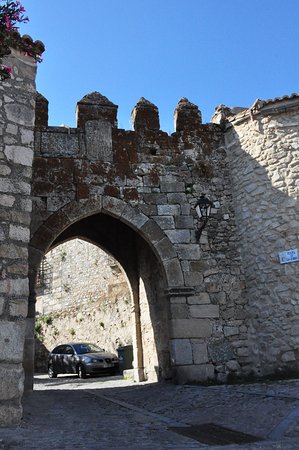 Puerta de San Andres