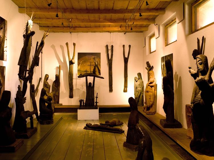 Gallery of Antoni Rzasa