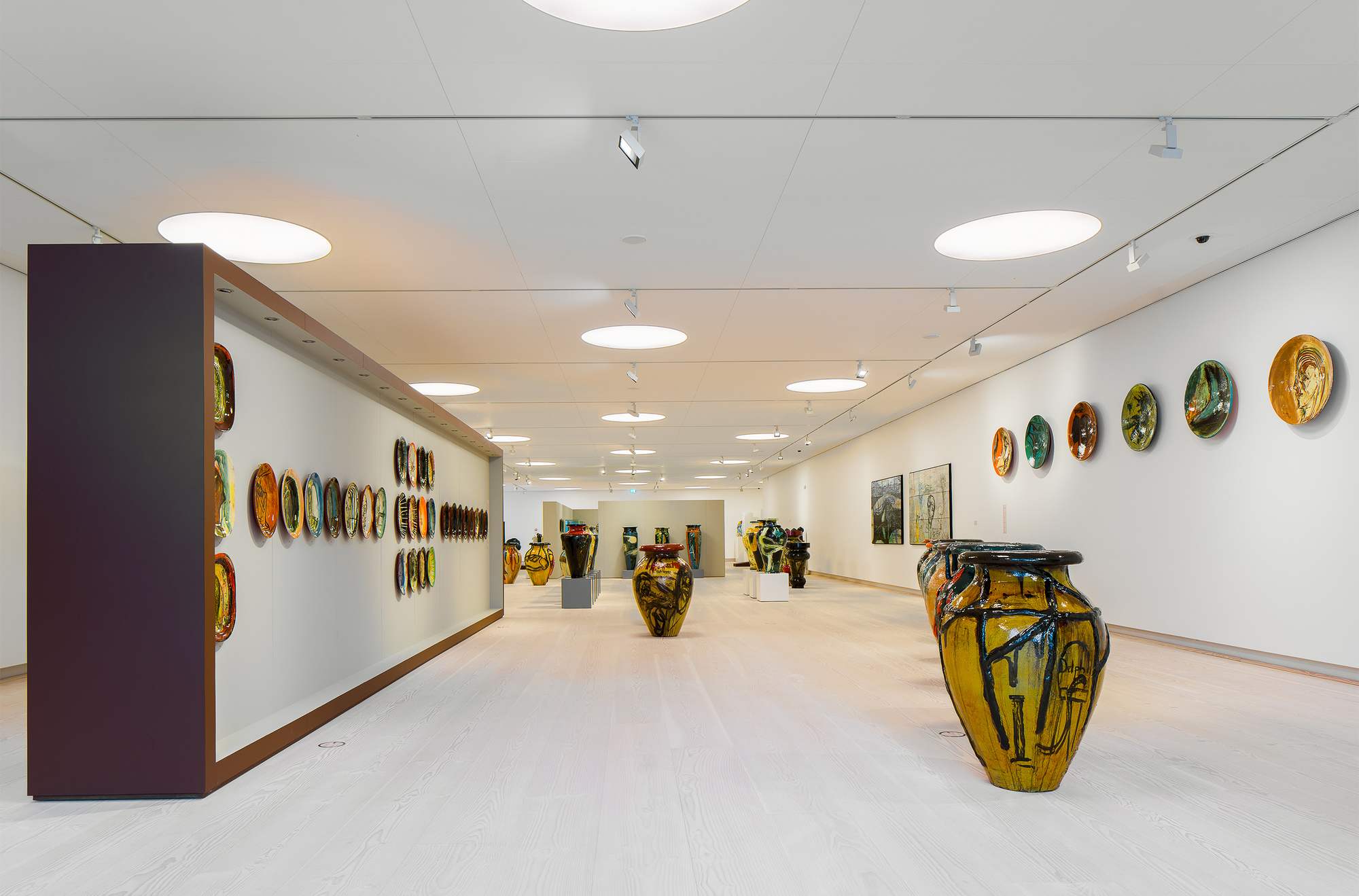 Gallery-Museum World in Ceramics