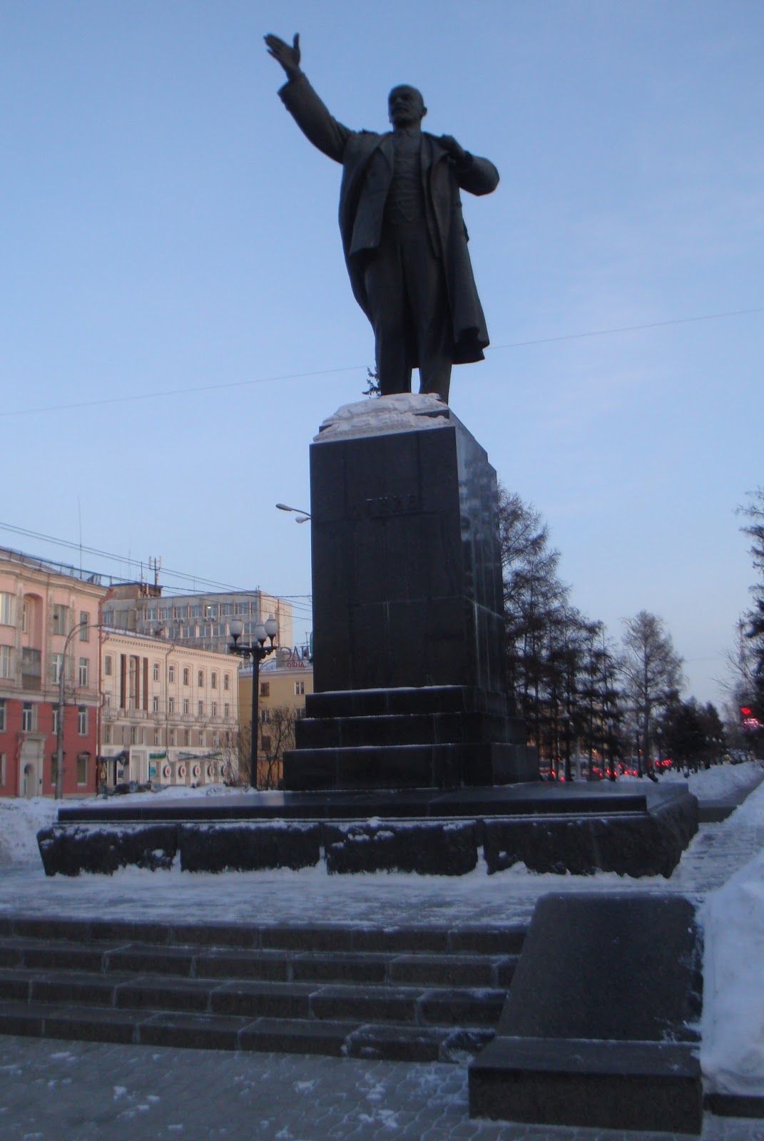 Monument to Lenin