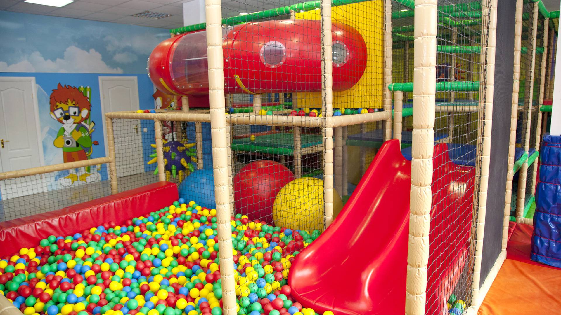 Children Entertainment Center Leopark