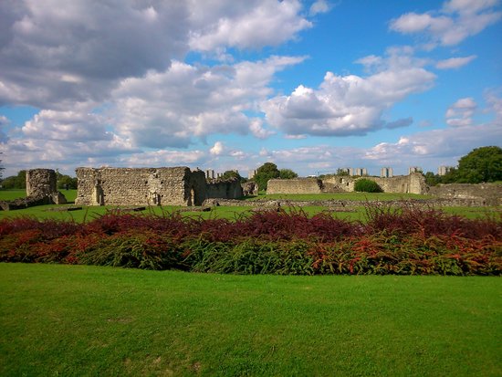 Lesnes Abbey