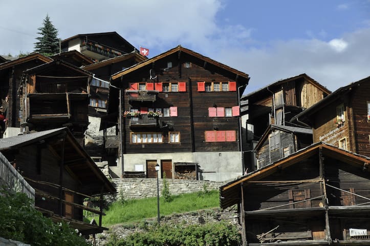 Brunos Hischi, Wohnmuseum in Törbel, Wallis