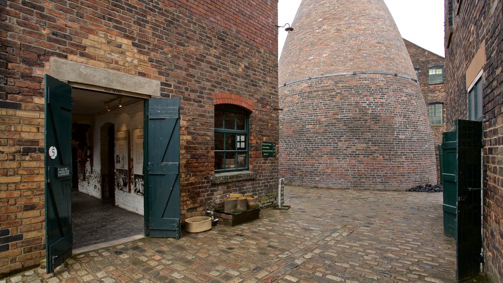 Green Door