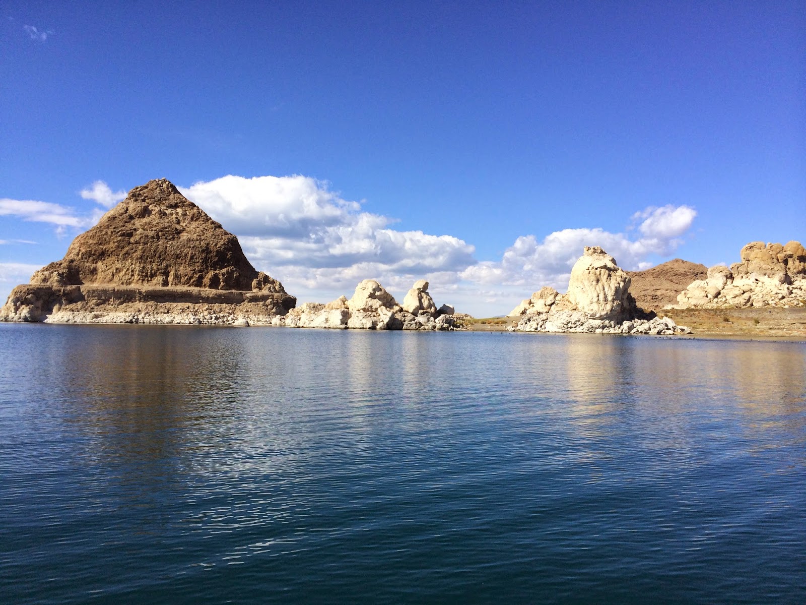 Pyramid Lake
