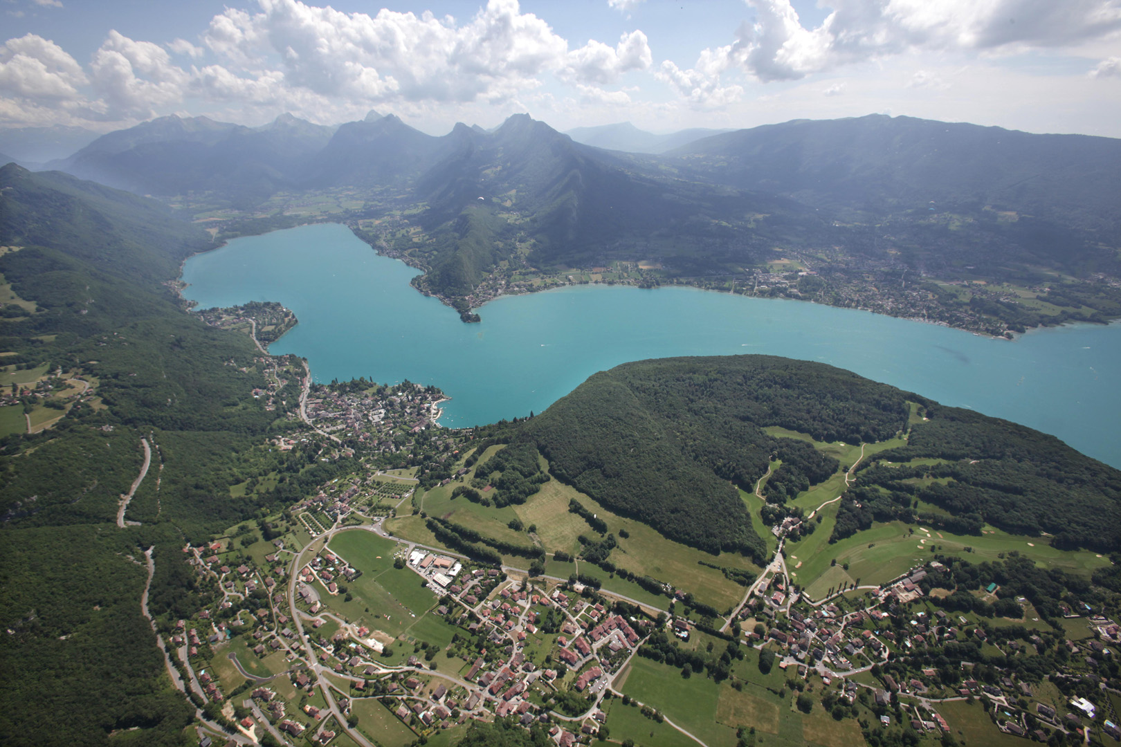 Mystères du Lac