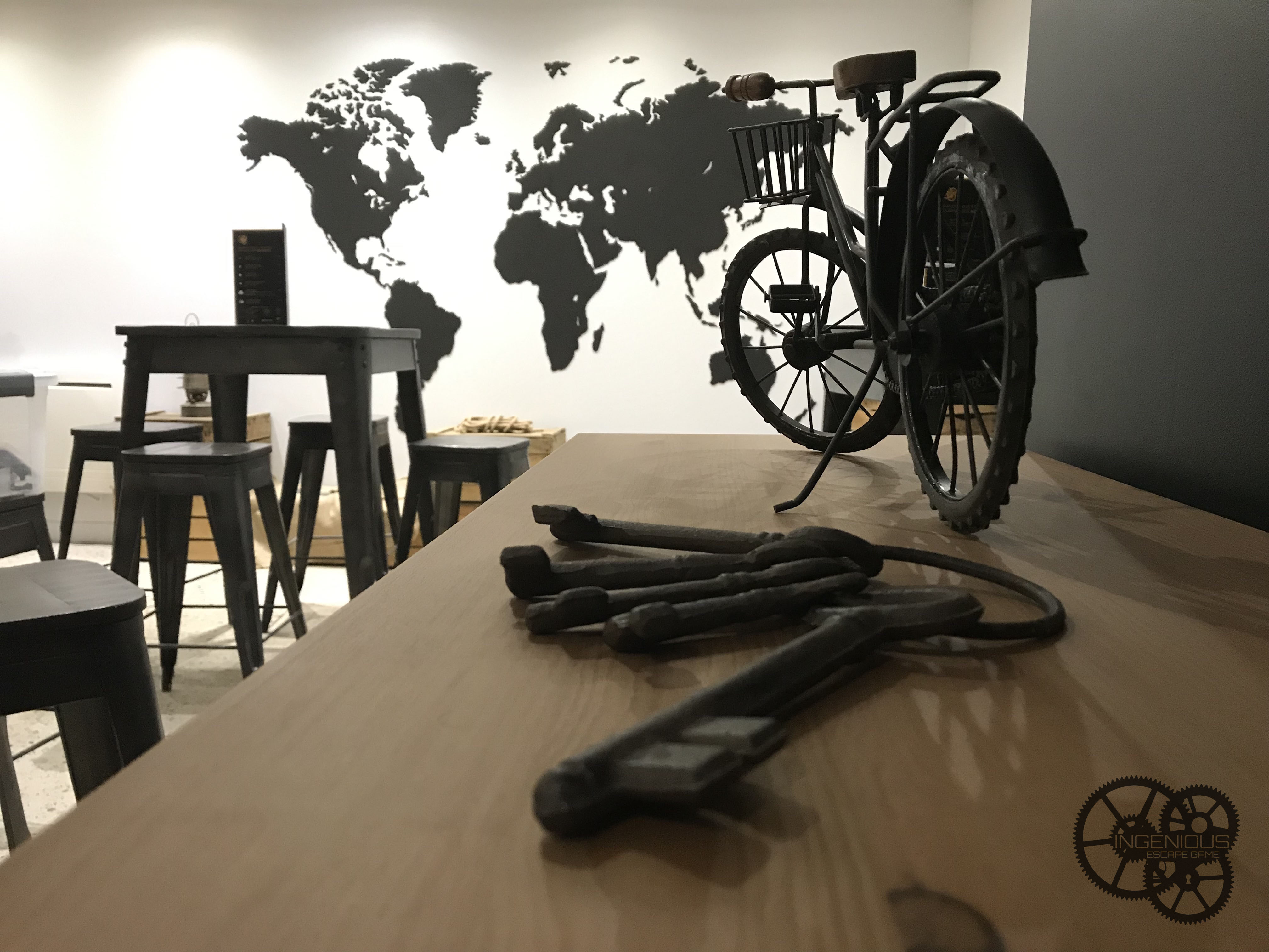 Ingenious Escape Game