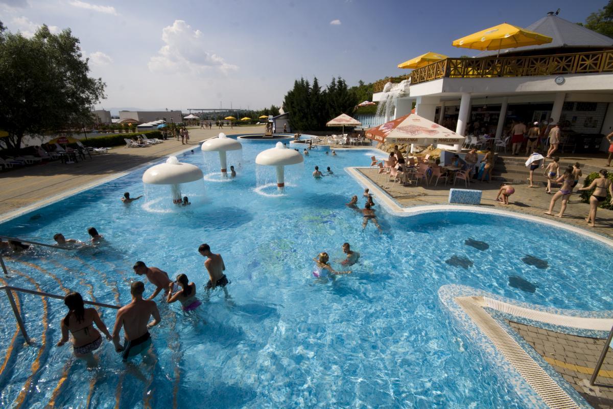 Aquarena
