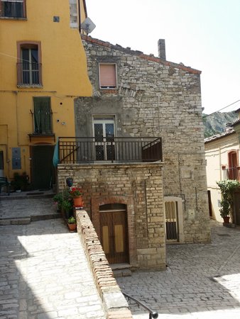 Borgo di Guardialfiera