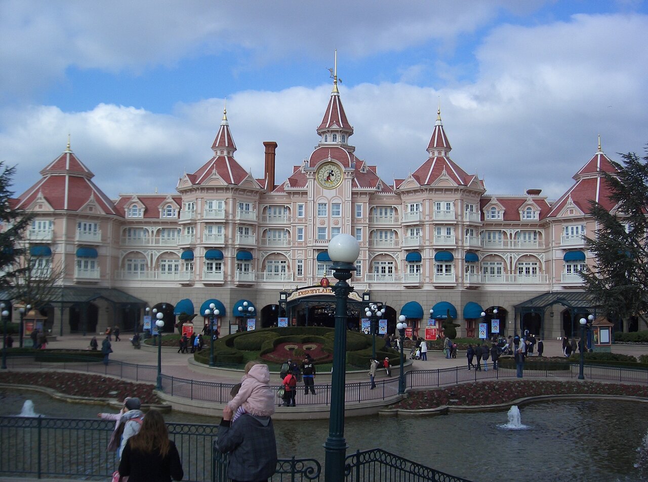The Disney Gallery