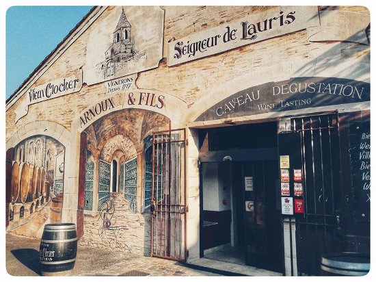 Arnoux et Fils Vignerons